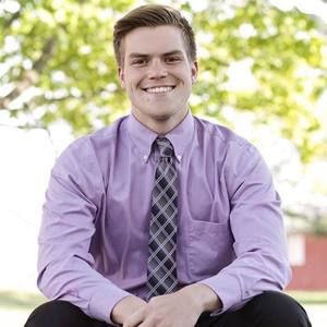 Meet your Posher, Logan